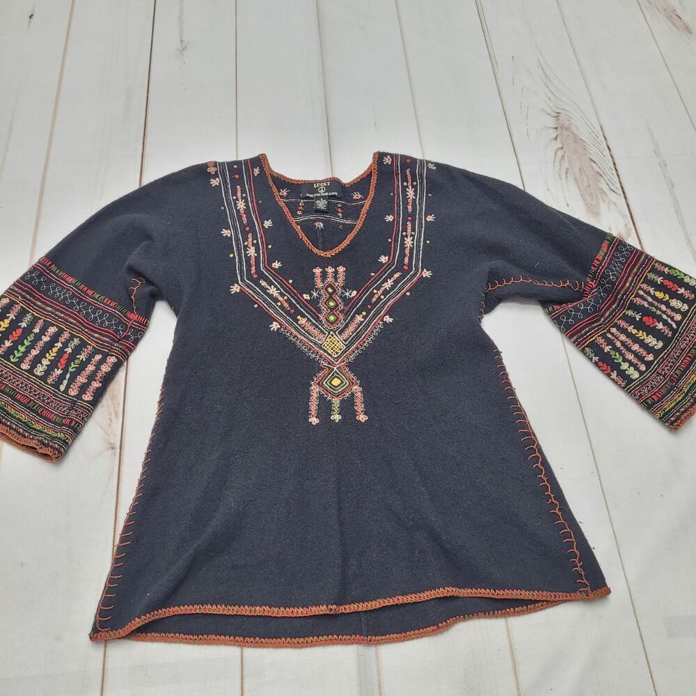Vintage Lucky Brand wool floral embroidered sweater flare sleeve boho gypsy